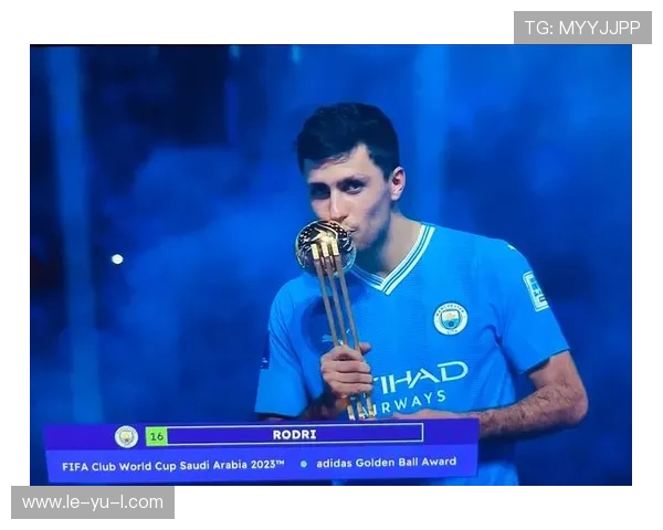 罗德里稳固核心地位,曼城中场引领攻防节奏