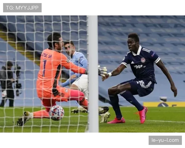 伊萨克禁区威胁持续升级，球队进攻火力稳健如初