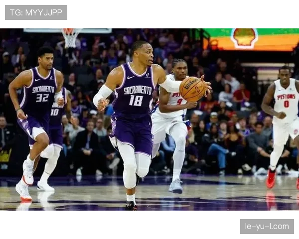 威斯布鲁克突破次数拉升，助阵乔治提升关键时刻得分效率