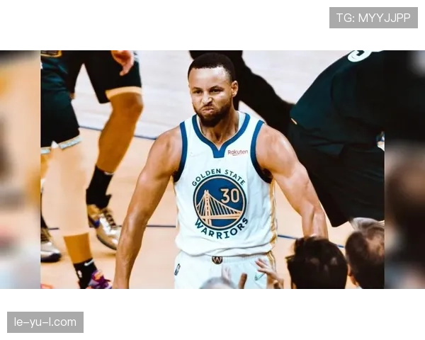 克里斯·保罗挡拆组织效率优于字母哥，助队关键回合得分稳定提升